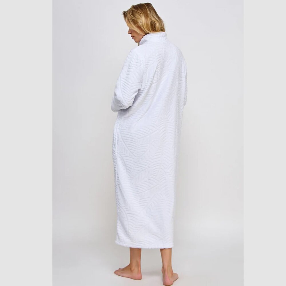 Jacquard Sabrina Collared Zip Front Robe - Picture 4 of 8